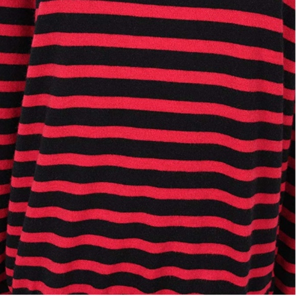 Black and Red Striped Sweater - Picture 4 of 4